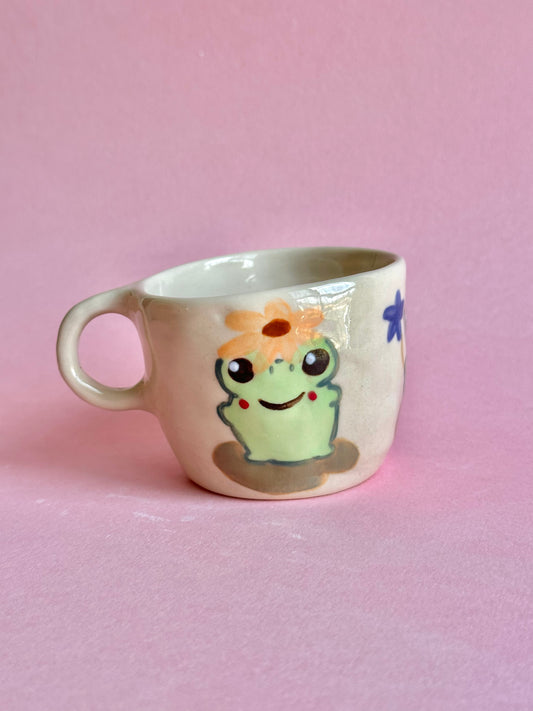 PREORDER: Froggy Handmade Ceramic Mug//clay Mug Handmade,handmade Coffee Mug ,aesthetic Mug,modern Coffee Mug,frog Mug,cute Mug, Funky Mug 